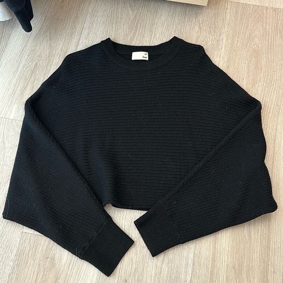 Wilfred Free Lolan Cropped Sweater - Picture 2 of 3